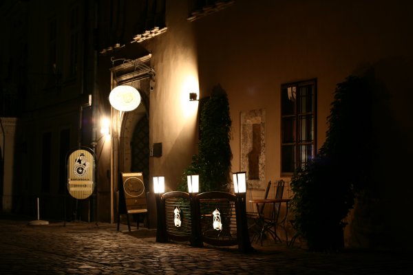Cafe 'u Literatów', Kanonicza street
