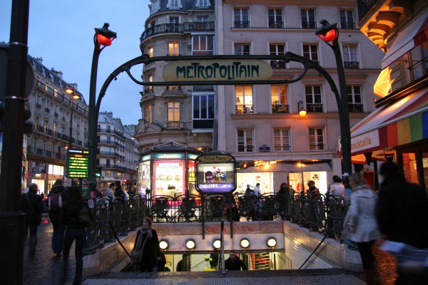 Métropolitain - La boca de metro
